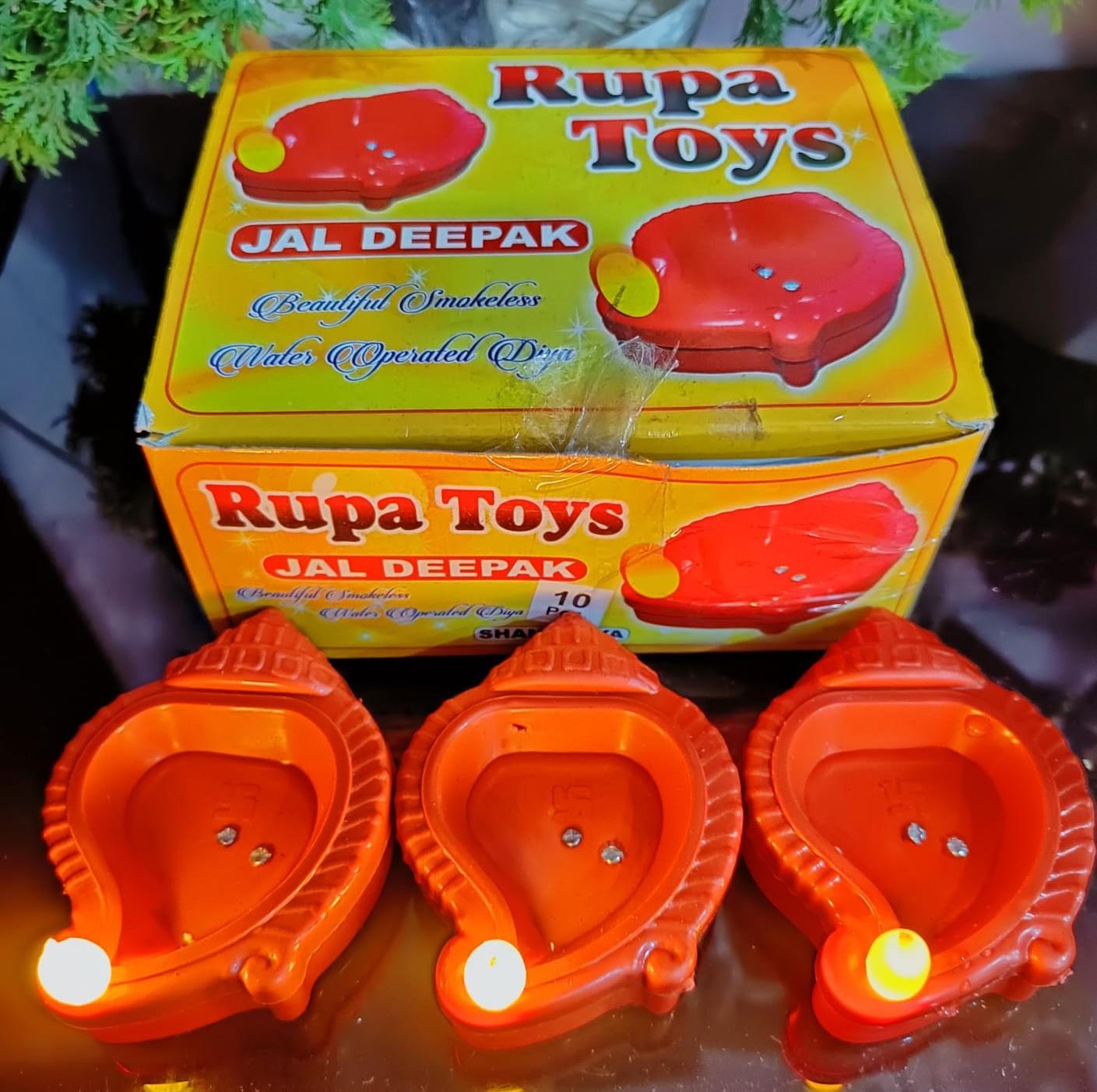 Shankh Design Water Sensor Diya – Set of 4 (Gift Box)